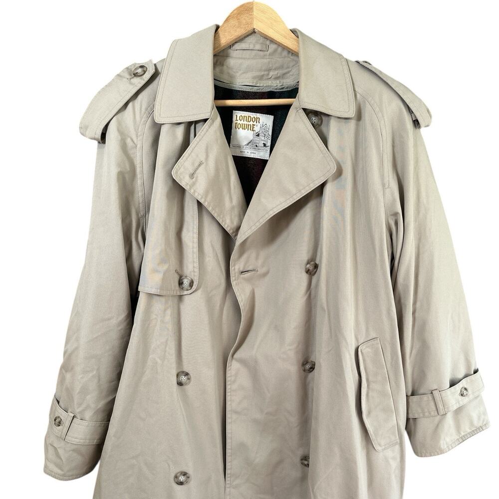 London Towne‎ Trench Coat Womens 12 PET Tan Double Breasted Vintage Epaulettes